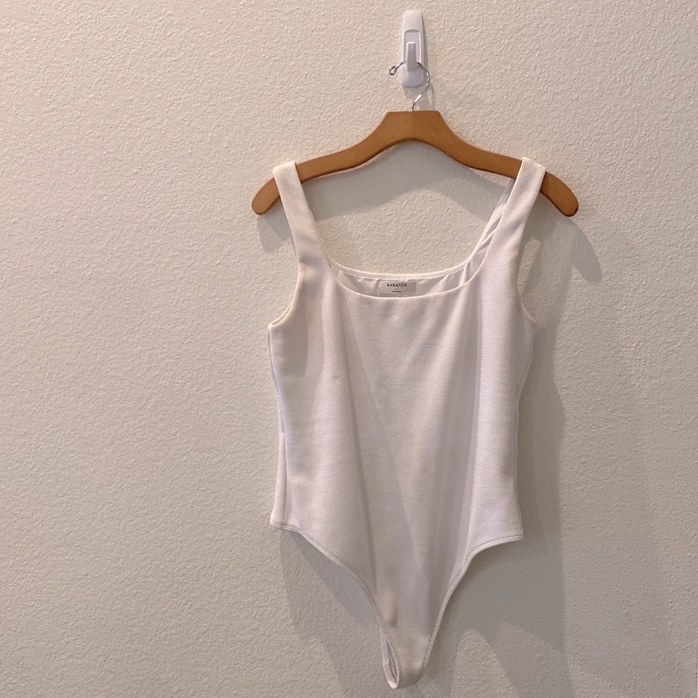 ARITZIA Babaton bodysuit